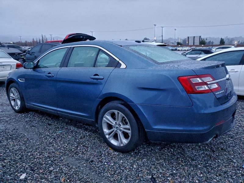 Фото 2 - FORD TAURUS