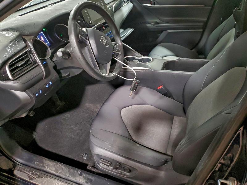 Фото 7 - TOYOTA CAMRY