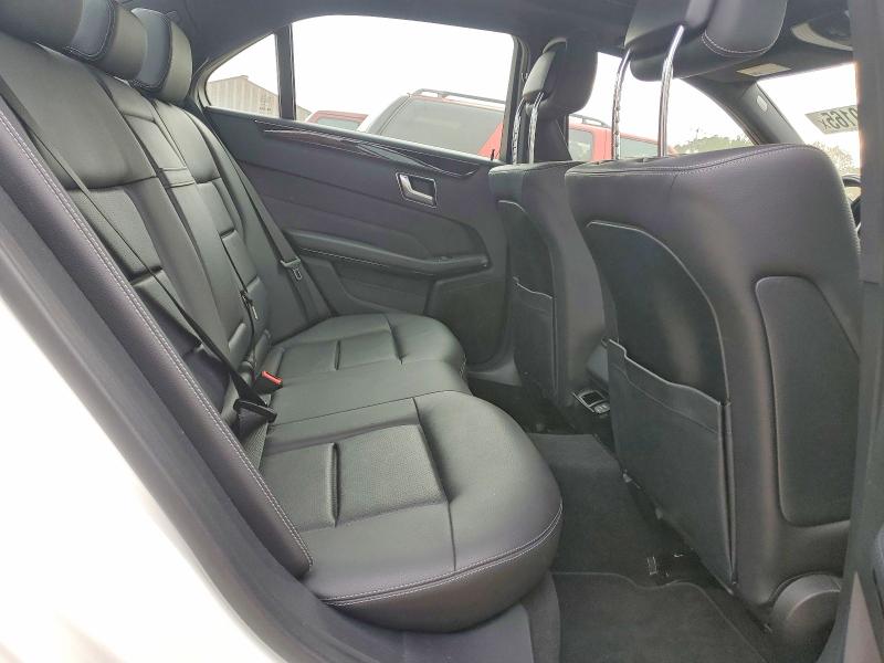 Фото 10 - MERCEDES-BENZ E-CLASS