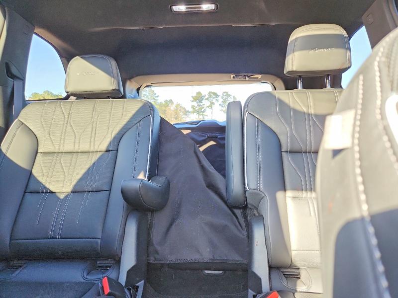 Фото 10 - BUICK ENCLAVE