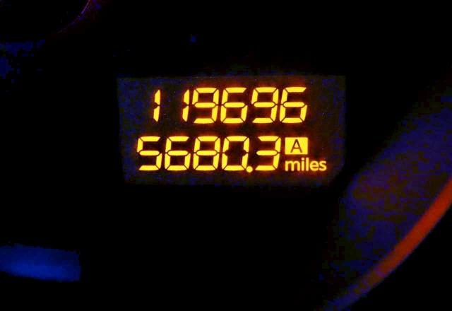 Фото 8 - NISSAN 370Z