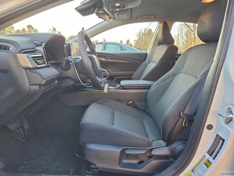 Фото 7 - TOYOTA CAMRY