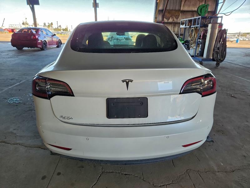 Фото 6 - TESLA MODEL 3
