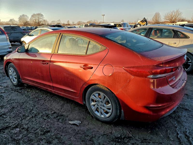 Фото 2 - HYUNDAI ELANTRA