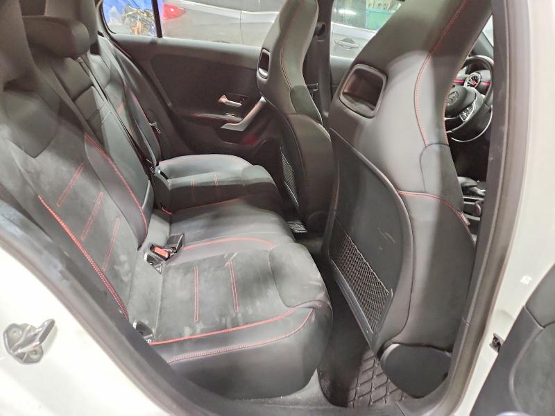 Фото 10 - MERCEDES-BENZ A-CLASS