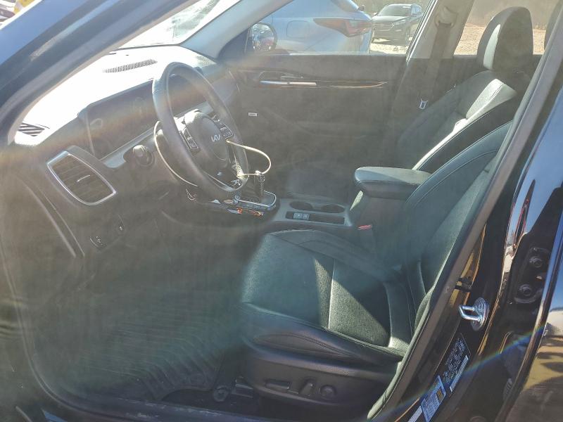 Фото 7 - KIA SELTOS