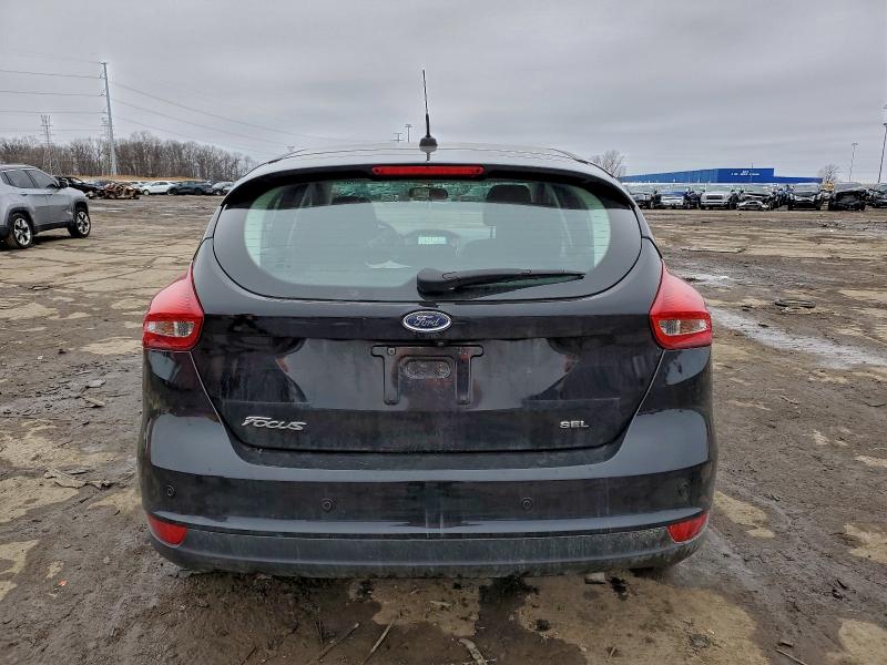 Фото 6 - FORD FOCUS