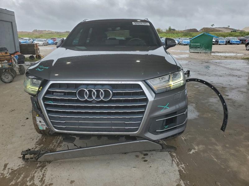 Фото 5 - AUDI Q7