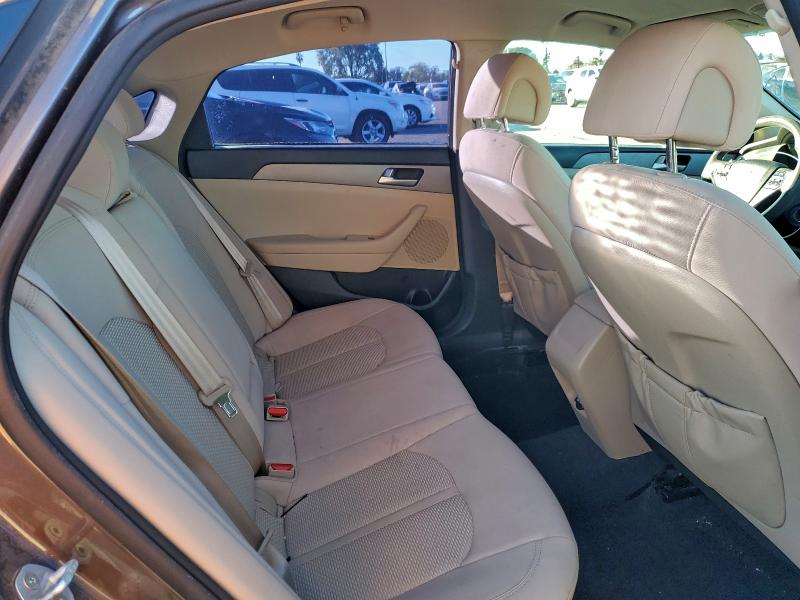 Фото 10 - HYUNDAI SONATA