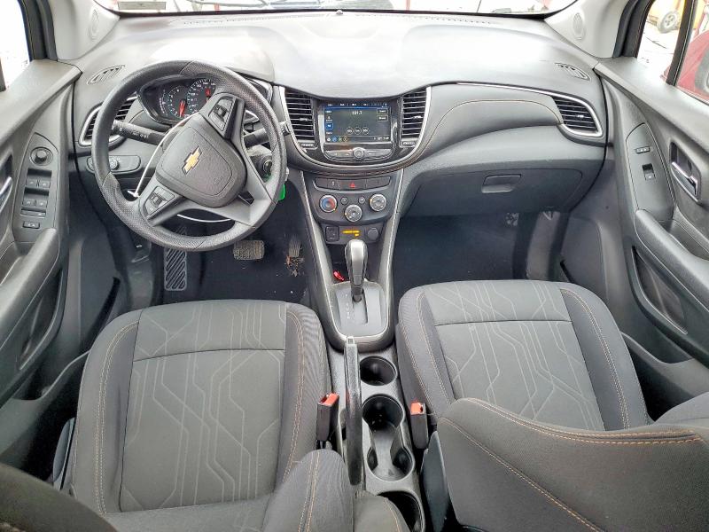 Фото 8 - CHEVROLET TRAX