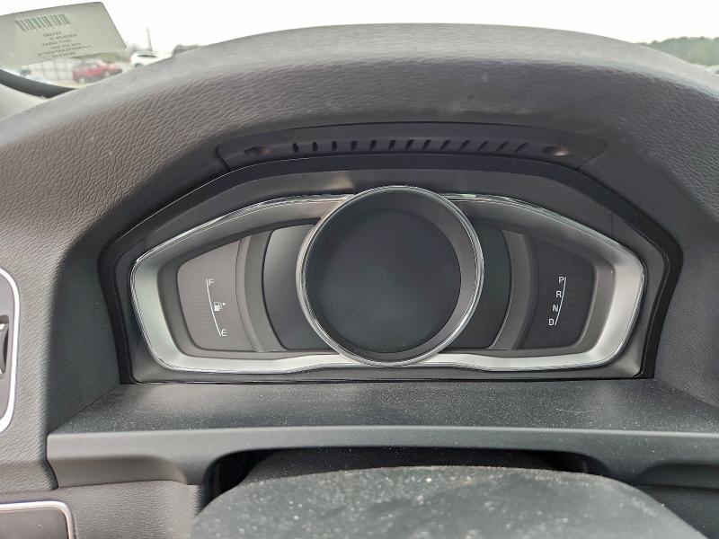 Фото 9 - VOLVO S60