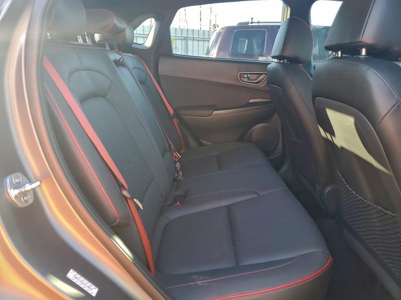 Фото 11 - HYUNDAI KONA