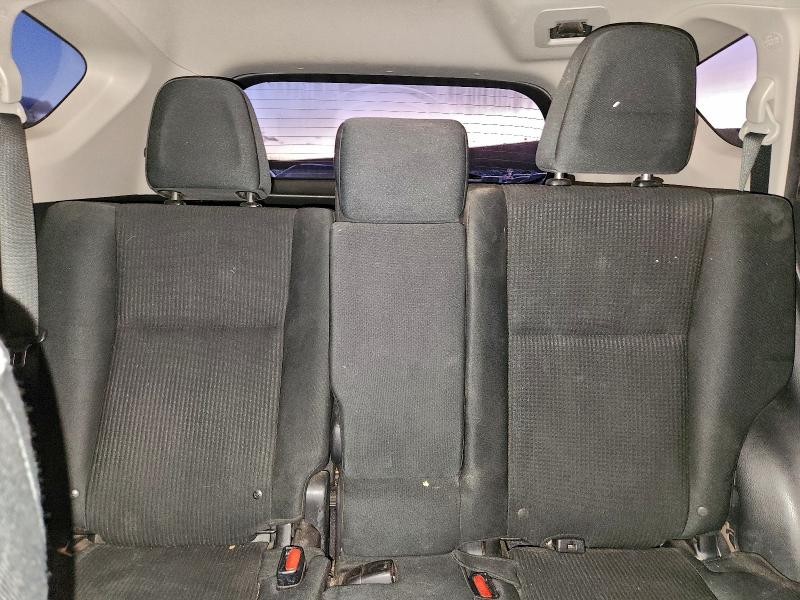 Фото 10 - TOYOTA RAV4