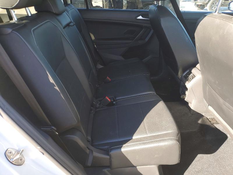 Фото 10 - VOLKSWAGEN TIGUAN