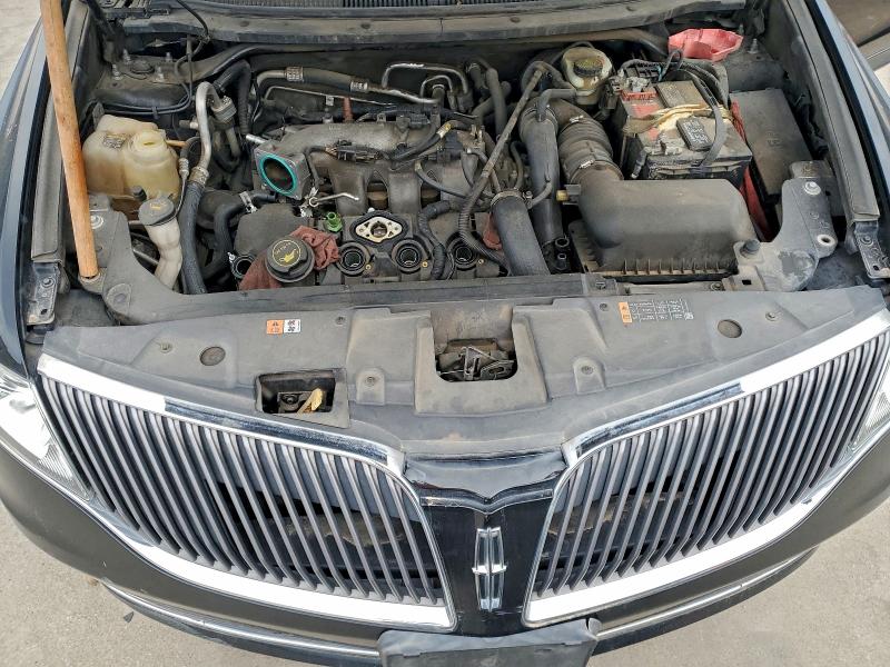 Фото 11 - LINCOLN MKT