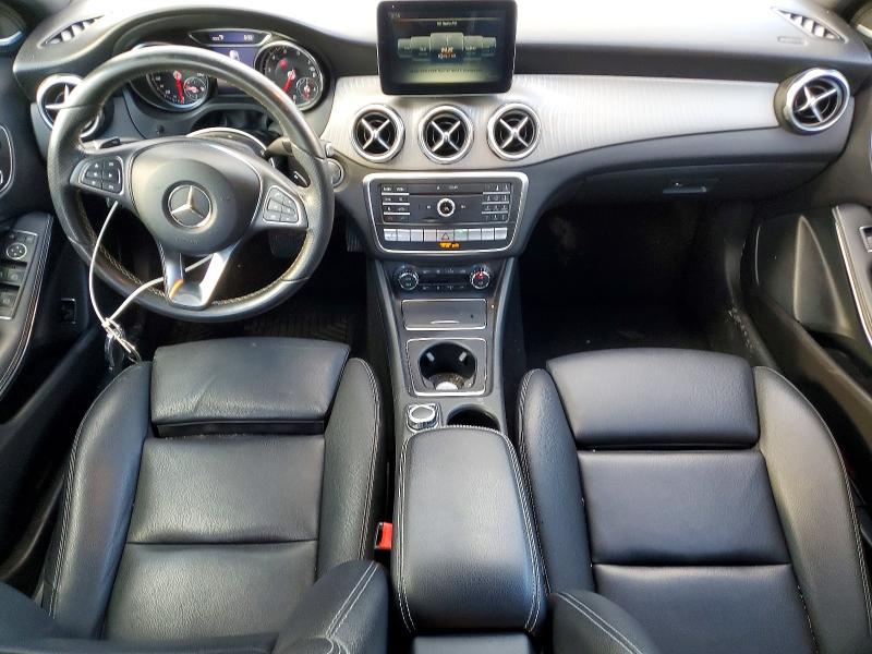 Фото 8 - MERCEDES-BENZ GLA-CLASS