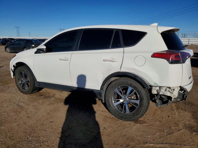 Фото 2 - TOYOTA RAV4