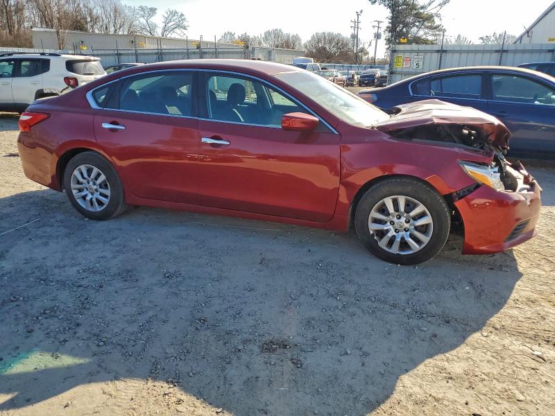 Фото 4 - NISSAN ALTIMA