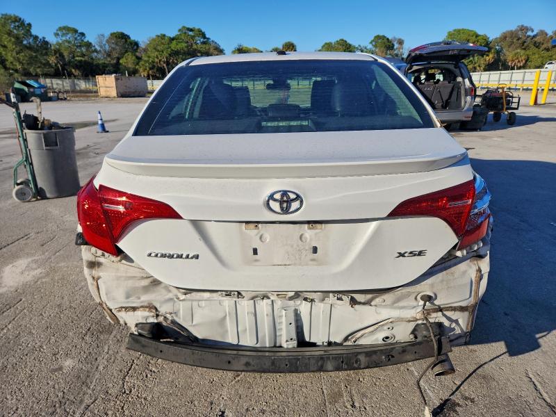 Фото 6 - TOYOTA COROLLA