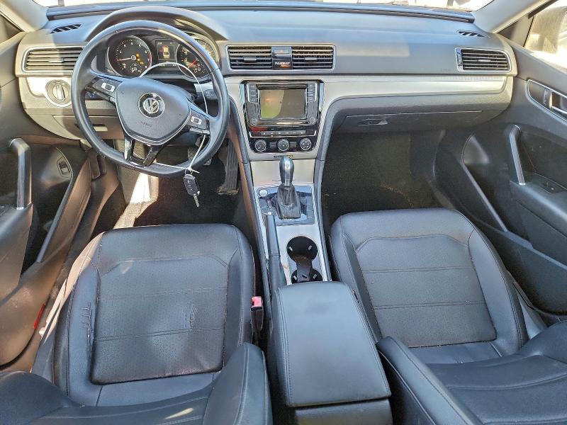 Фото 8 - VOLKSWAGEN PASSAT