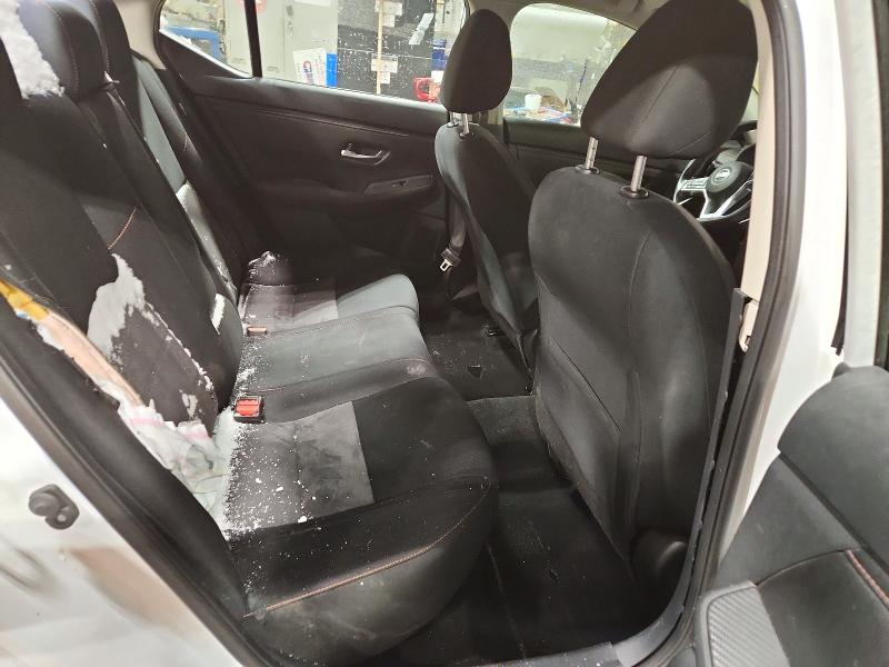 Фото 10 - NISSAN SENTRA