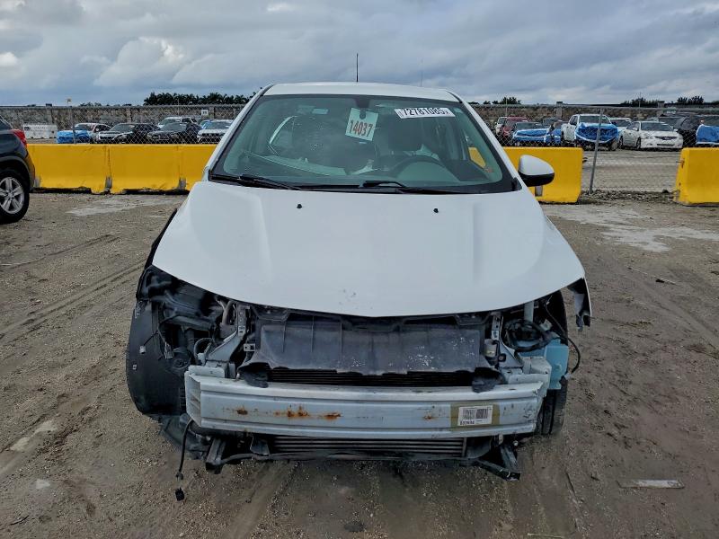 Фото 5 - CHEVROLET SONIC