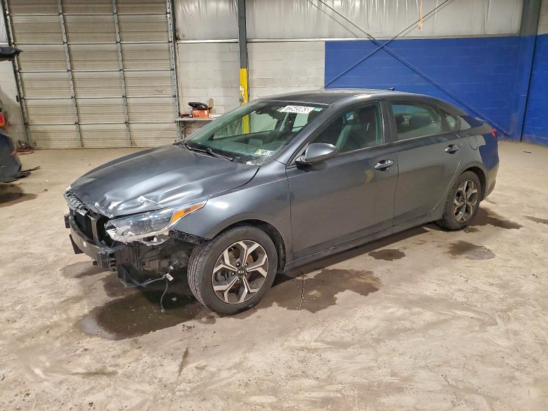 Фото 1 - KIA FORTE