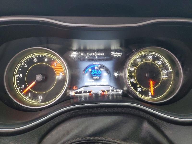 Фото 9 - JEEP CHEROKEE