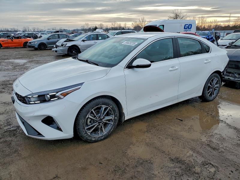 Фото 1 - KIA FORTE