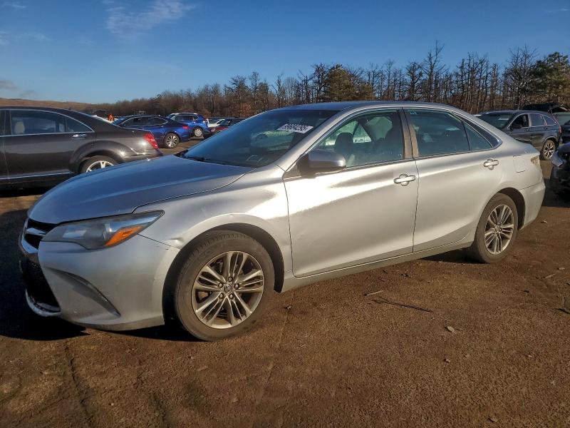 Фото 1 - TOYOTA CAMRY