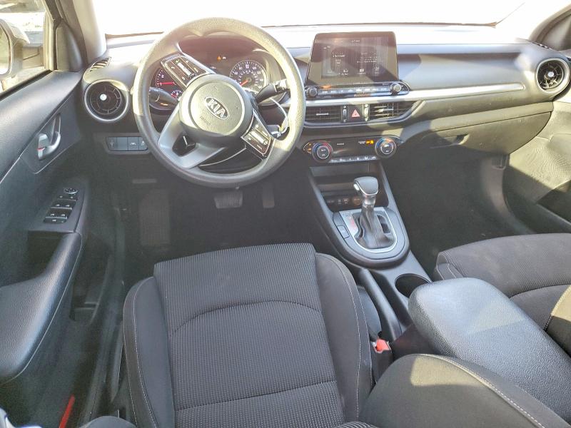 Фото 8 - KIA FORTE