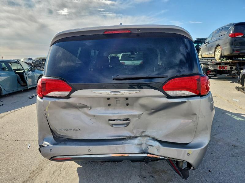 Фото 6 - CHRYSLER PACIFICA