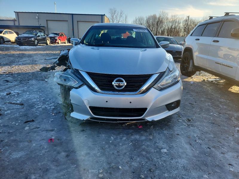 Фото 5 - NISSAN ALTIMA