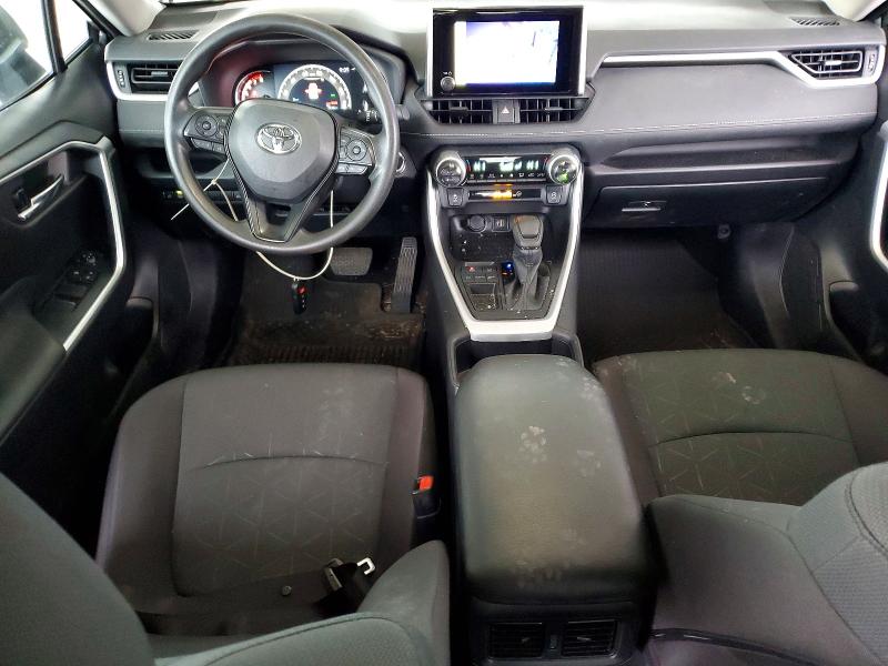 Фото 8 - TOYOTA RAV4