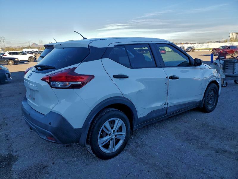 Фото 3 - NISSAN KICKS