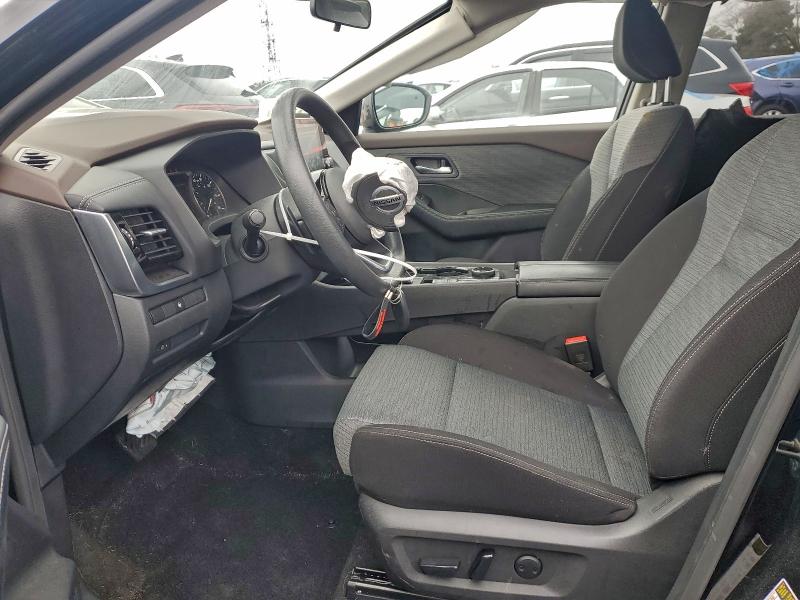 Фото 7 - NISSAN ROGUE