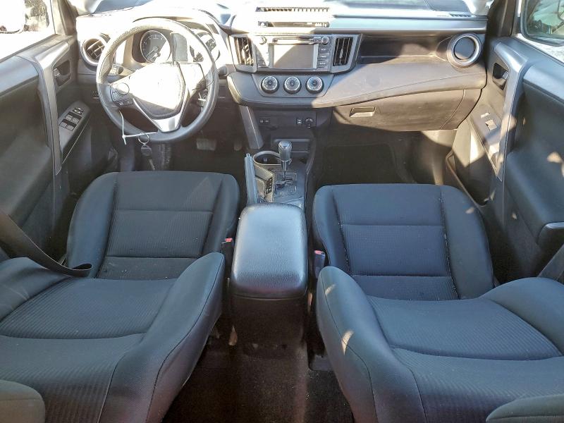 Фото 8 - TOYOTA RAV4