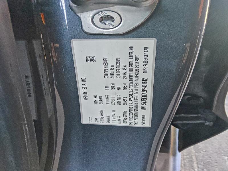 Фото 12 - TESLA MODEL 3