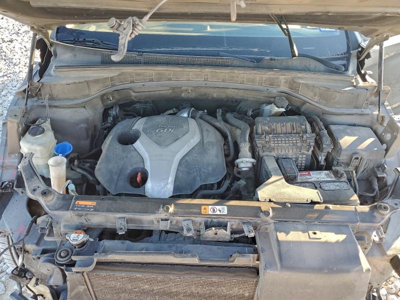 Фото 12 - HYUNDAI SANTA FE