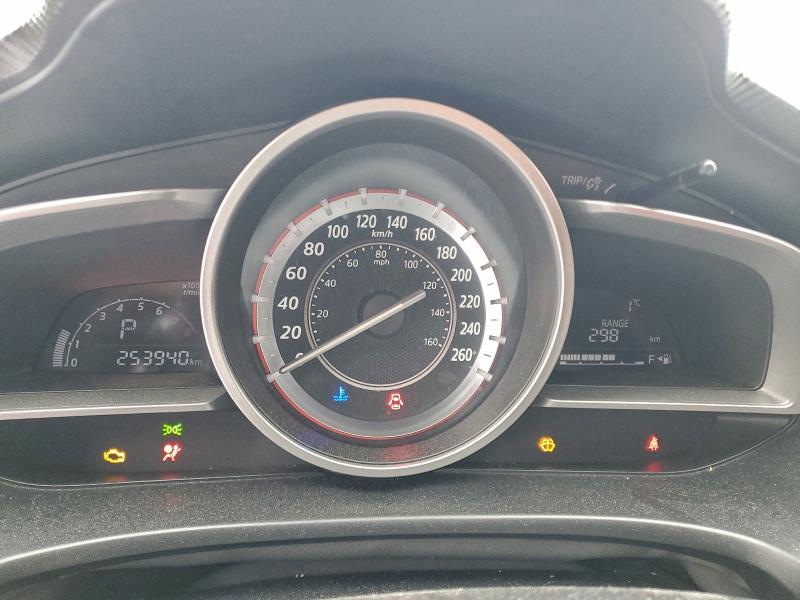 Фото 9 - MAZDA 3