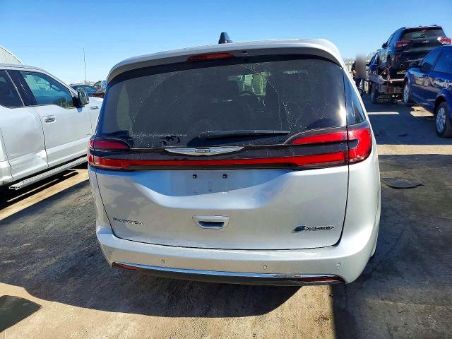 Фото 6 - CHRYSLER PACIFICA