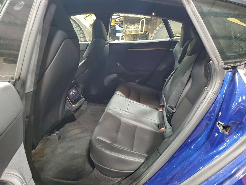 Фото 10 - TESLA MODEL S