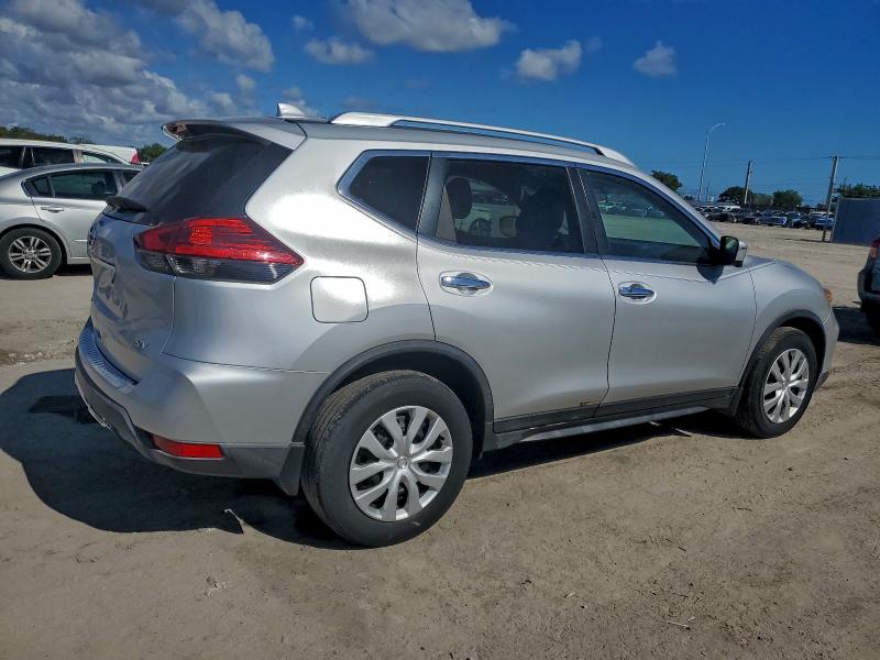 Фото 3 - NISSAN ROGUE