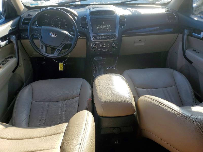 Фото 8 - KIA SORENTO