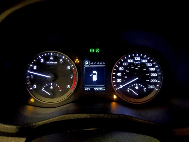 Фото 9 - HYUNDAI TUCSON