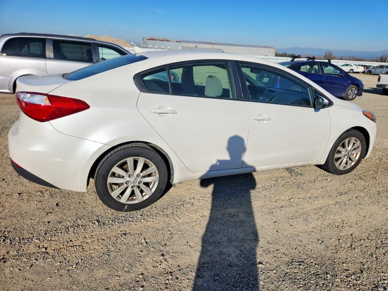 Фото 3 - KIA FORTE