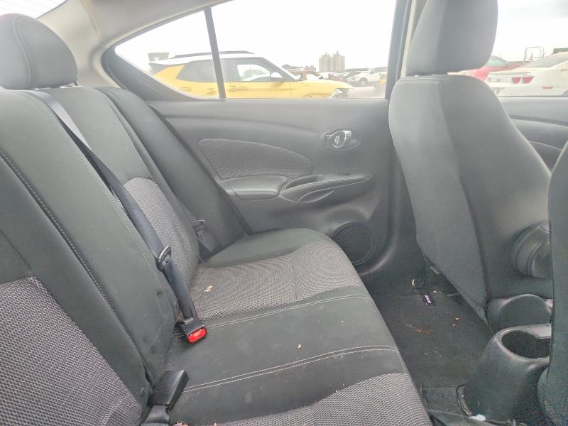 Фото 10 - NISSAN VERSA