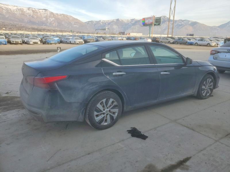 Фото 3 - NISSAN ALTIMA