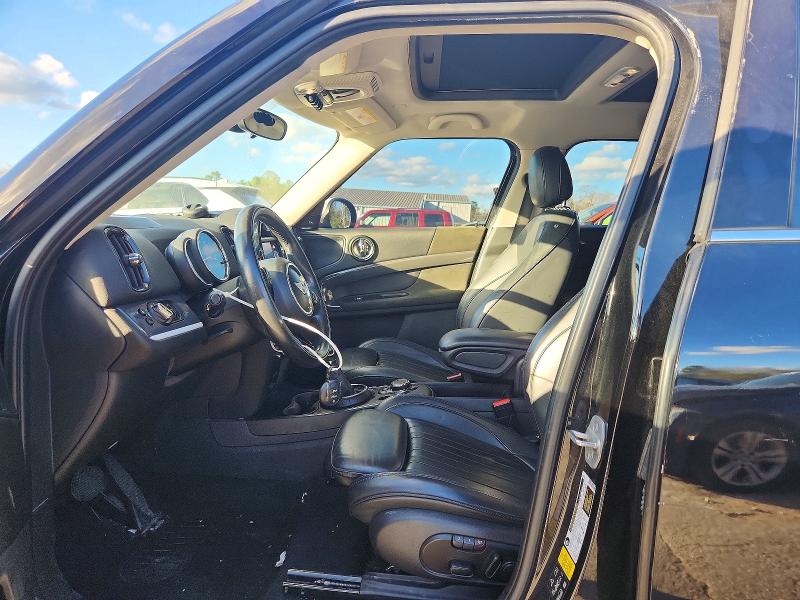 Фото 7 - MINI COOPER