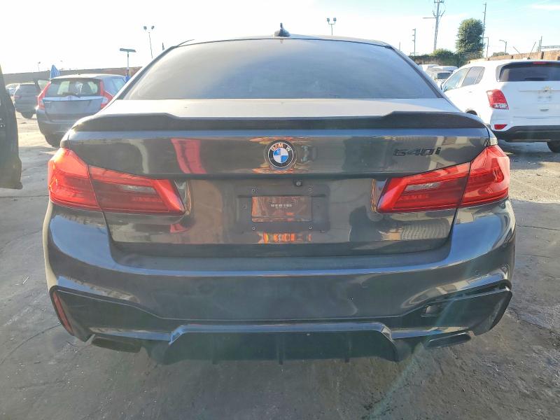 Фото 6 - BMW 5 SERIES